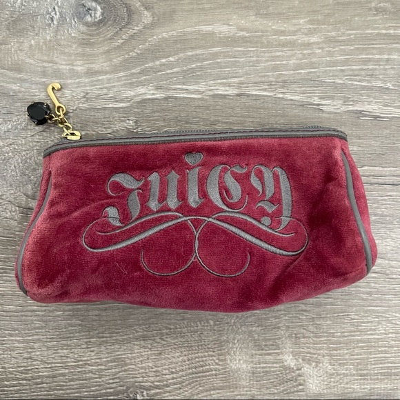 Juicy Couture Handbags - Juicy couture cosmetic pouch